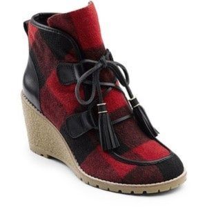 Bass Co Buffalo Check Tassel Bootie